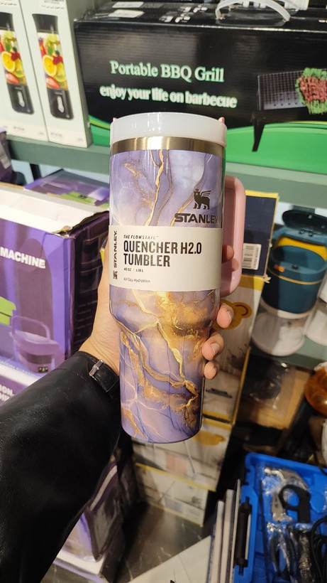 تراول ماگ استنلی H2O مدل The Quencher H2.0 FlowState با ظرفیت 1.8 لیتری